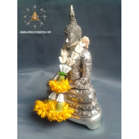 Phra Bucha Nau Loha Kalai Ngern